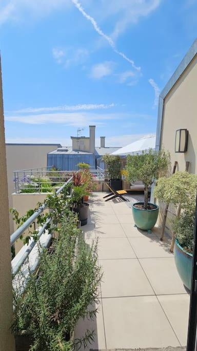 Le Toit Chic A 15 Mn Paris Centre Apartment